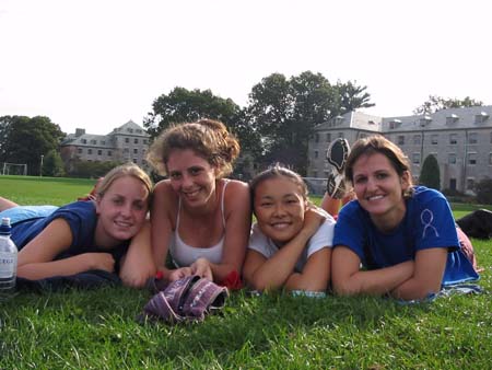 frisbee women